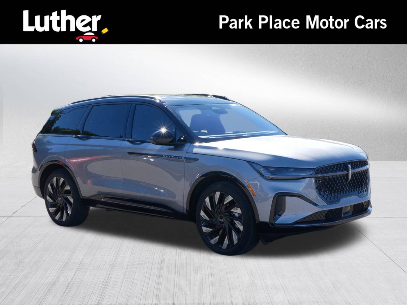 2025 Lincoln Nautilus Reserve — SUV — 6,679 mi — Rochester, MN