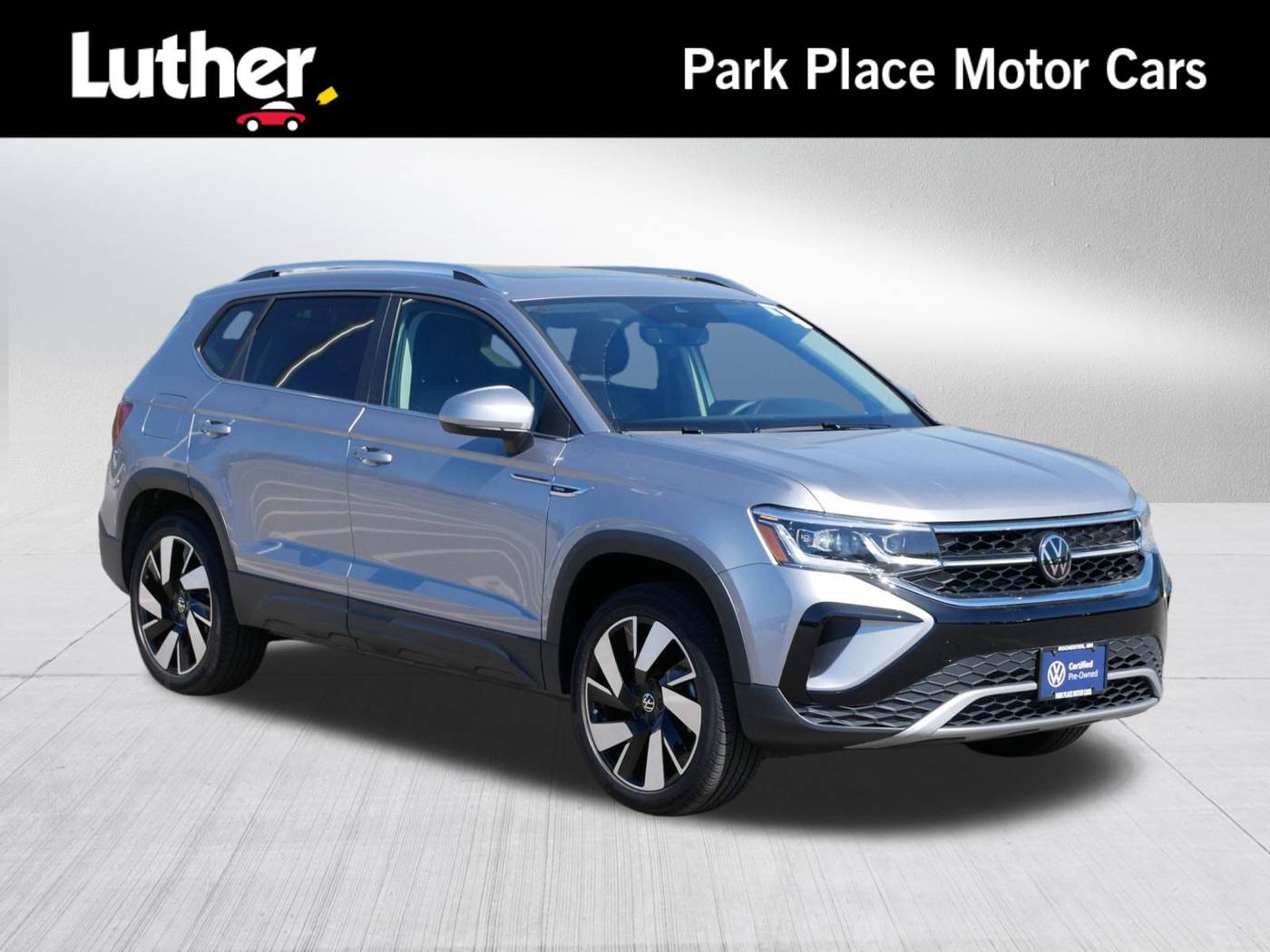 2024 Volkswagen Taos SEL — SUV — 3,377 mi — Rochester, MN