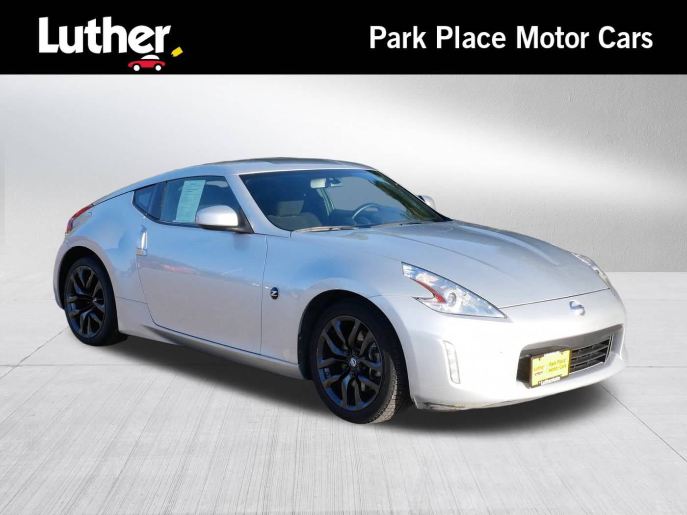 2017 Nissan 370Z Base — Coupe — 94,124 mi — Rochester, MN