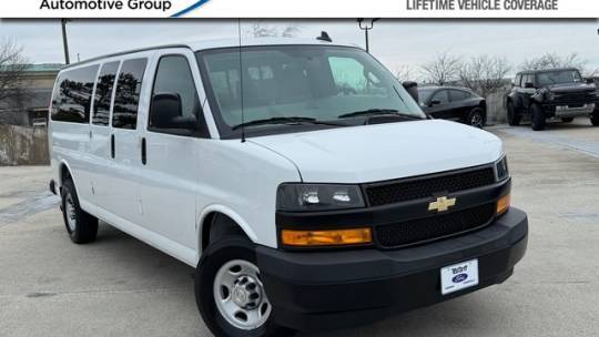 2020 Chevrolet Express Passenger LS — Passenger Van — 1,012 mi — Fairfax, VA