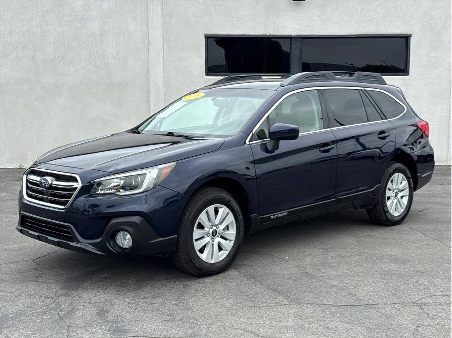 2018 Subaru Outback 2.5i Premium — SUV — 99,790 mi — Escondido, CA