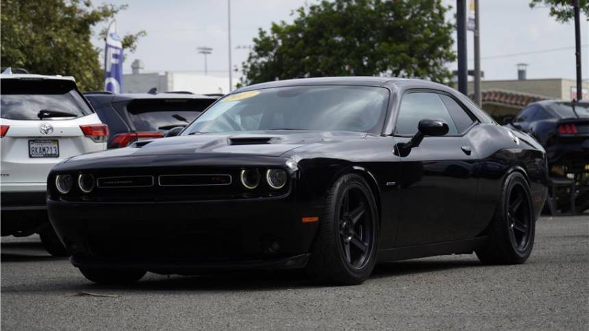 2017 Dodge Challenger R/T — Coupe — 75,625 mi — Escondido, CA
