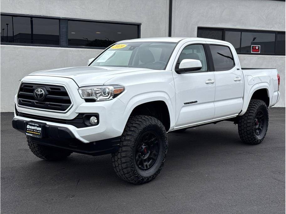 2019 Toyota Tacoma SR5 — Pickup Truck — 106,447 mi — Escondido, CA