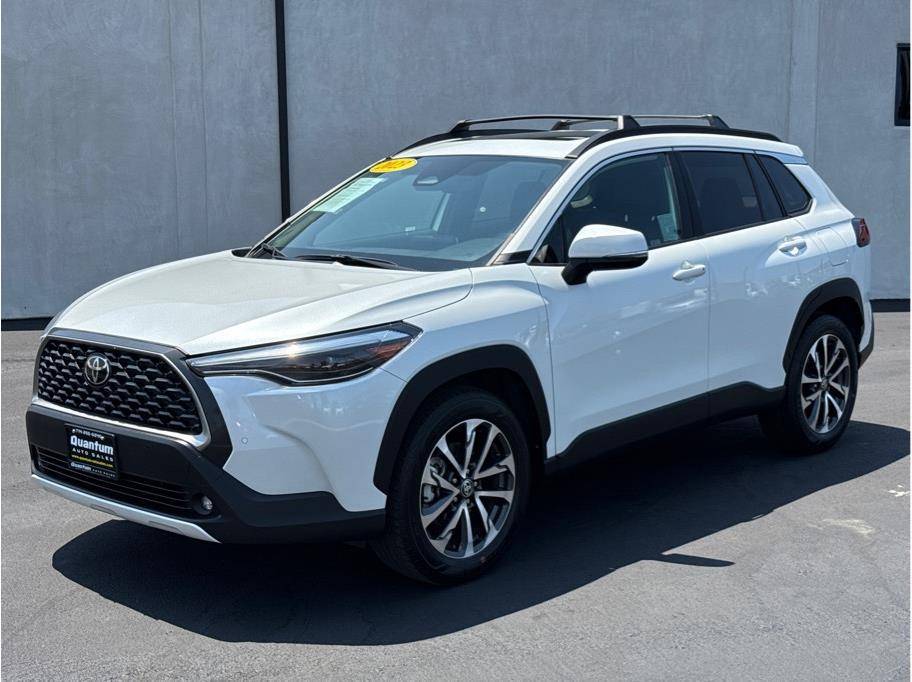 2023 Toyota Corolla Cross XLE — SUV — 45,951 mi — Escondido, CA