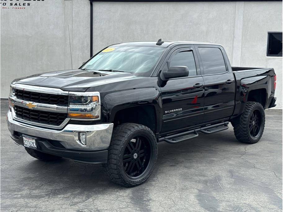2018 Chevrolet Silverado 1500 LT — Pickup Truck — 98,284 mi — Escondido, CA