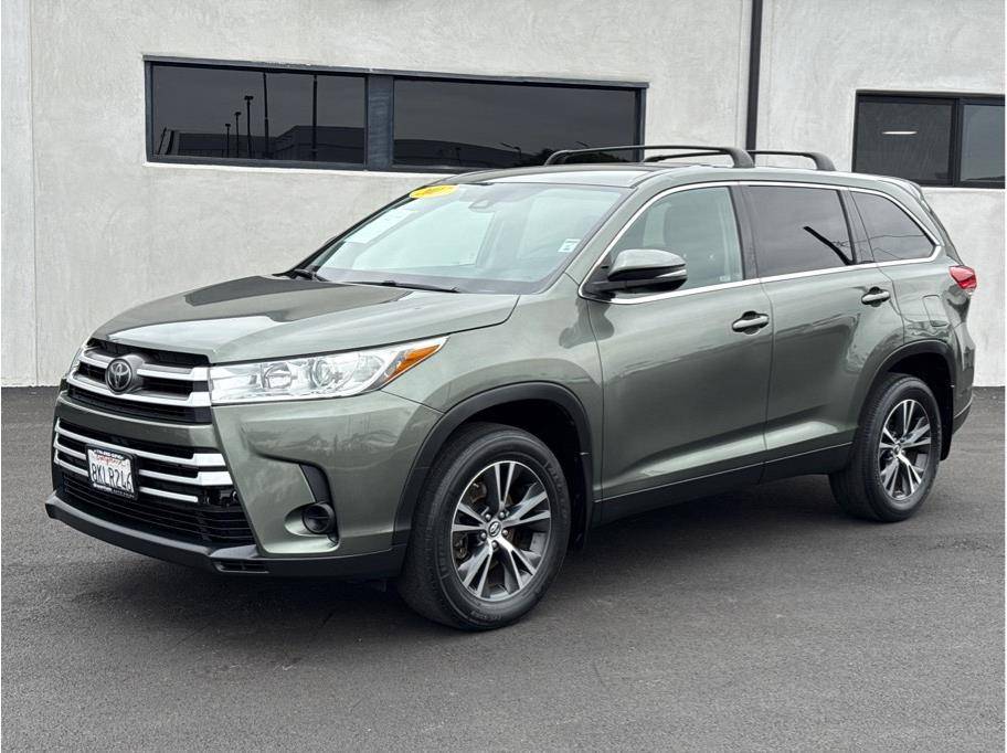2019 Toyota Highlander LE — SUV — 109,268 mi — Escondido, CA