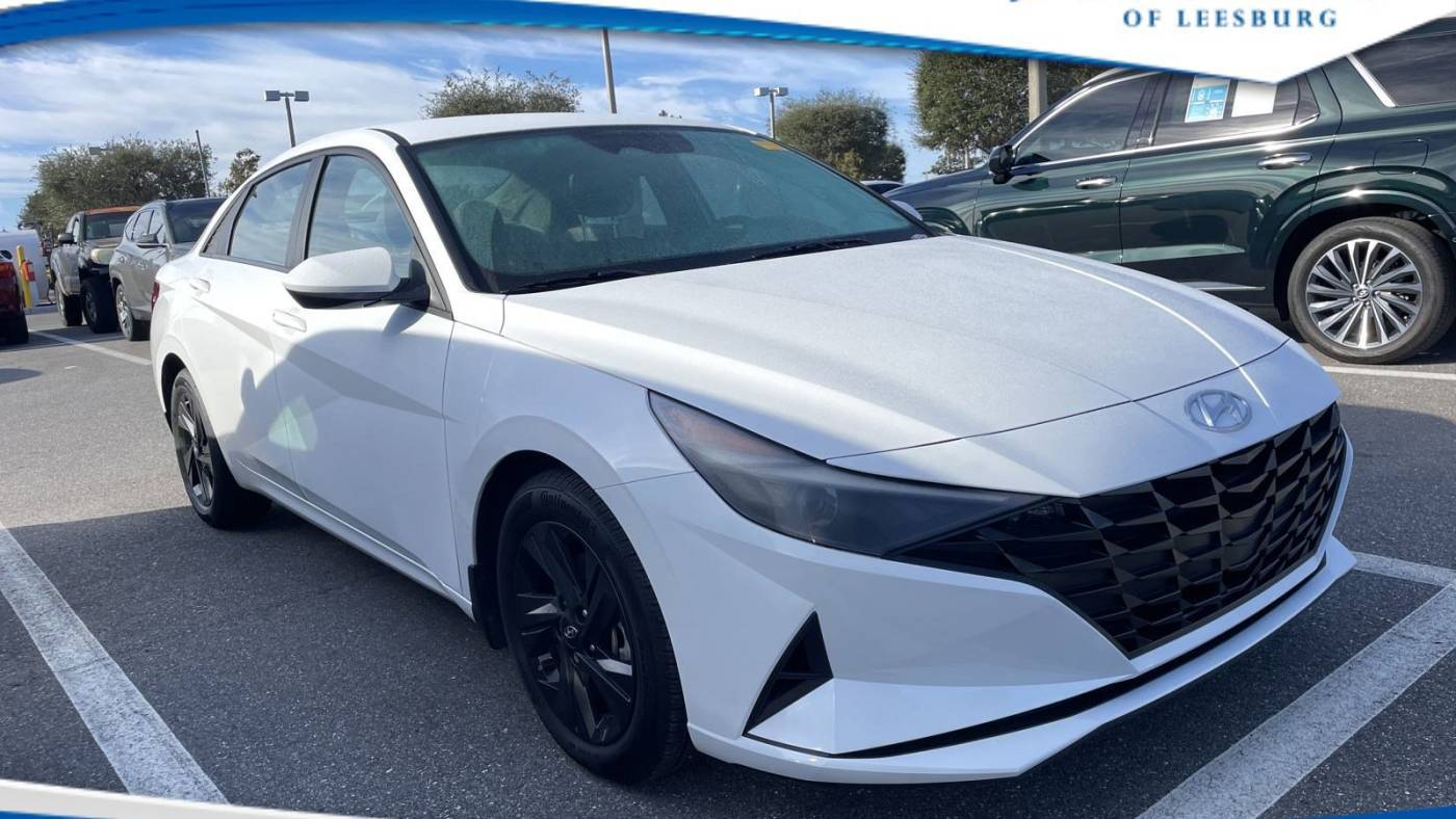 2023 Hyundai Elantra SEL — Sedan — 9,788 mi — Leesburg, FL