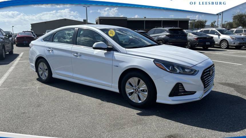 2019 Hyundai Sonata Hybrid SE — Sedan — 55,720 mi — Leesburg, FL
