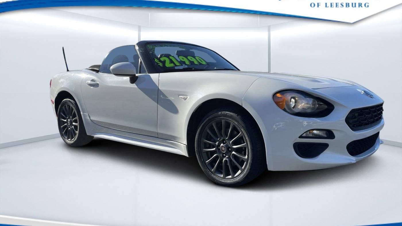 2018 FIAT 124 Spider Classica — Convertible — 52,594 mi — Leesburg, FL