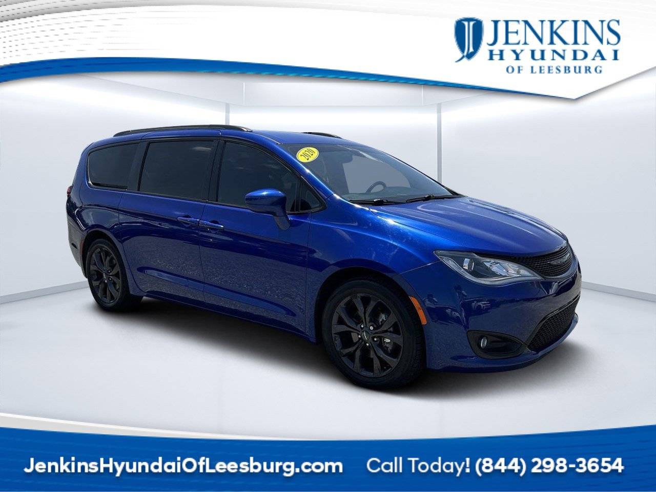 2020 Chrysler Pacifica Touring L — Minivan — 38,402 mi — Leesburg, FL