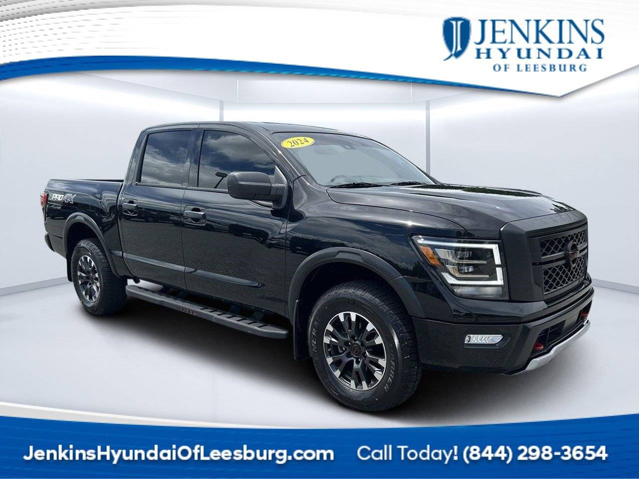 2024 Nissan Titan PRO-4X — Pickup Truck — 9,314 mi — Leesburg, FL