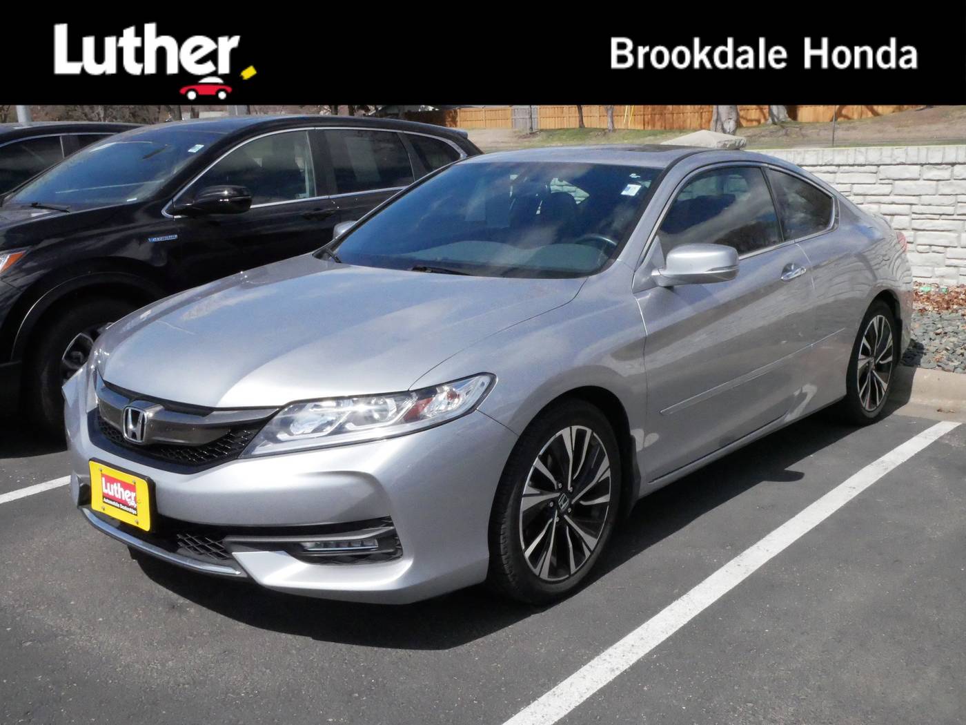 2017 Honda Accord EX-L — Coupe — 146,789 mi — Brooklyn Center, MN