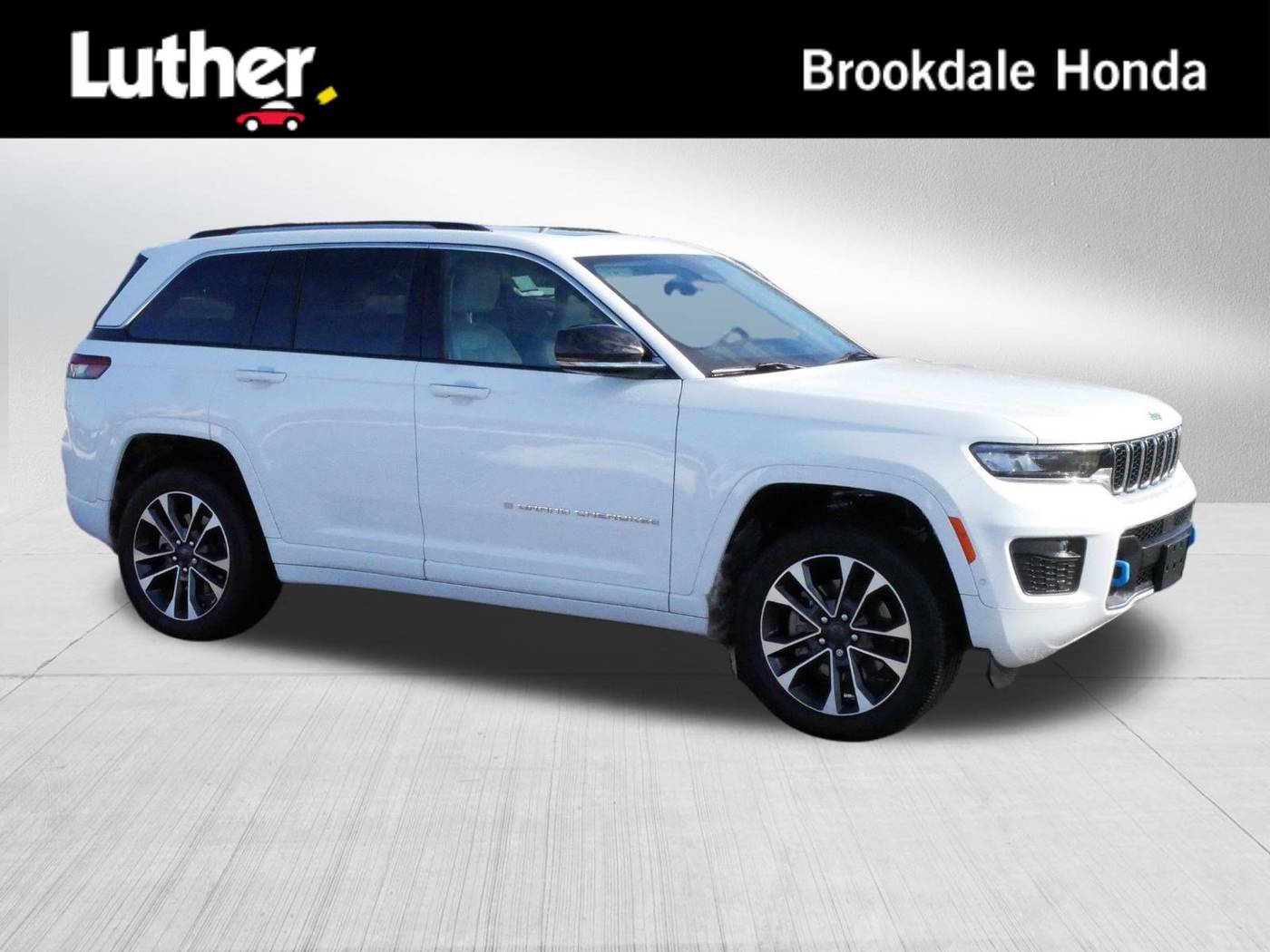 2022 Jeep Grand Cherokee Overland 4xe — SUV — 21,198 mi — Brooklyn Center, MN