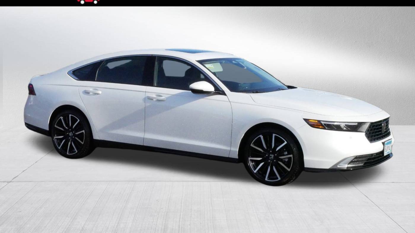 2024 Honda Accord Hybrid Touring — Sedan — 17 mi — Brooklyn Center, MN