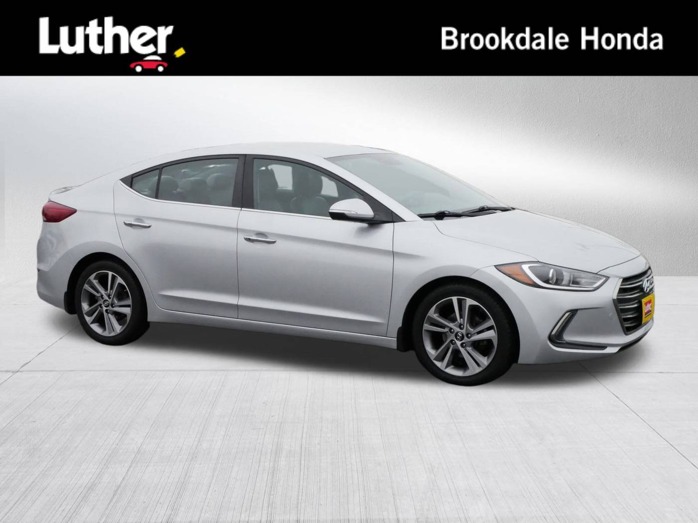 2017 Hyundai Elantra Limited — Sedan — 89,236 mi — Brooklyn Center, MN