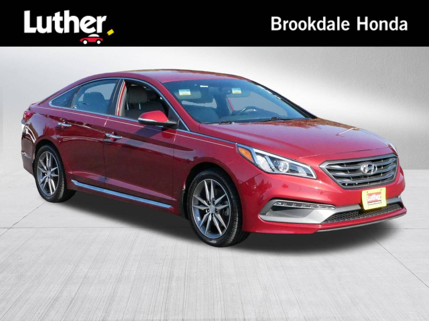 2015 Hyundai Sonata Sport 2.0T — Sedan — 82,585 mi — Brooklyn Center, MN