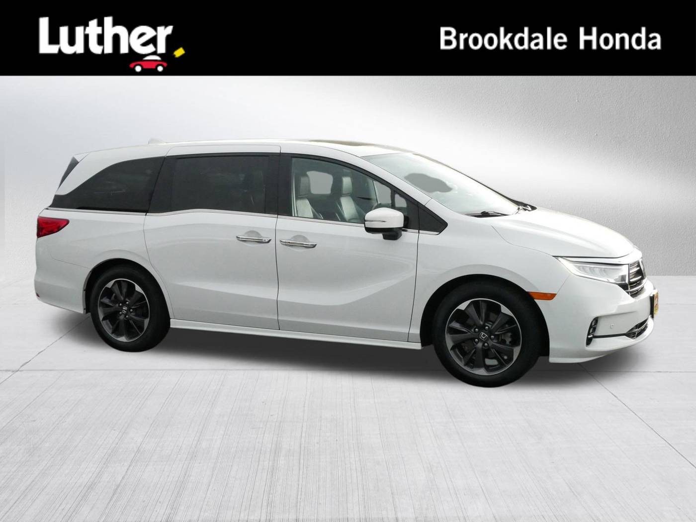 2023 Honda Odyssey Elite — Minivan — 25,270 mi — Brooklyn Center, MN