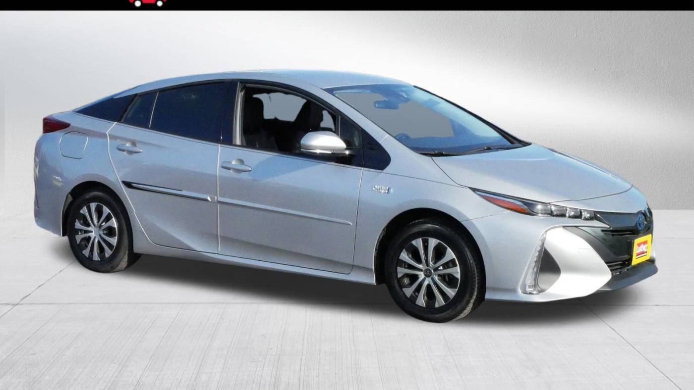 2020 Toyota Prius Prime XLE — Hatchback — 13,097 mi — Brooklyn Center, MN