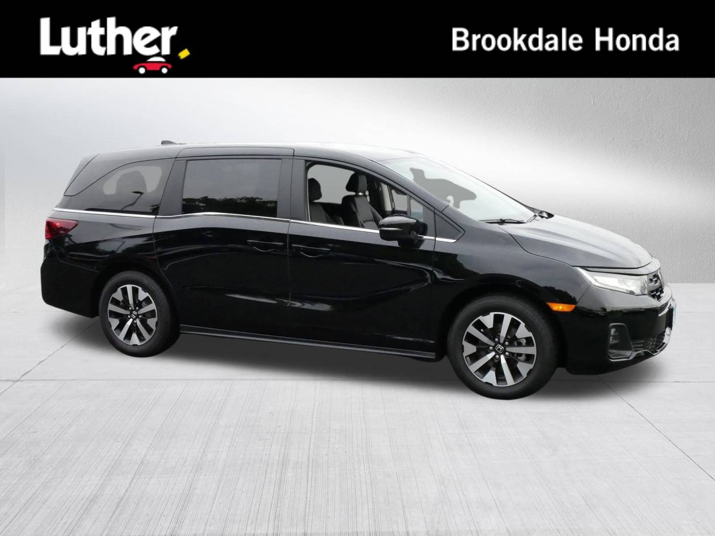 2025 Honda Odyssey EX-L — Minivan — 1,018 mi — Brooklyn Center, MN
