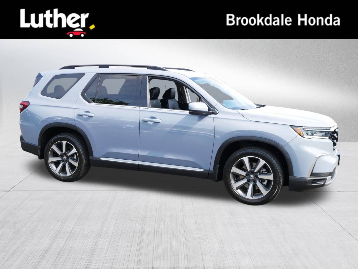 2025 Honda Pilot Elite — SUV — 4,212 mi — Brooklyn Center, MN