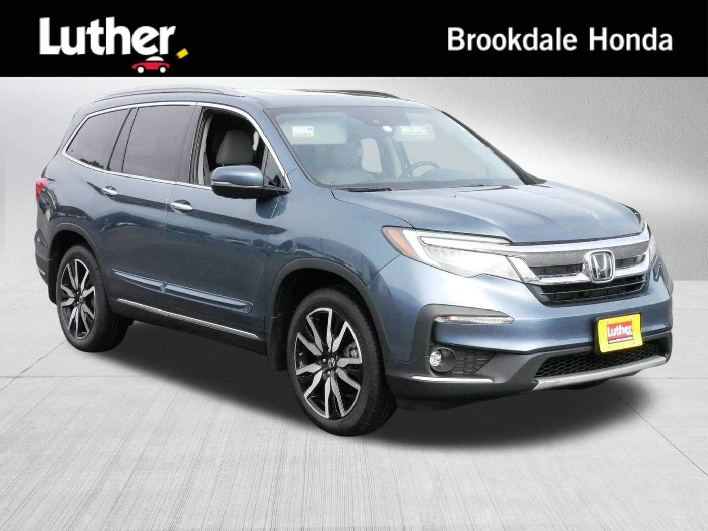 2021 Honda Pilot Touring — SUV — 32,317 mi — Brooklyn Center, MN