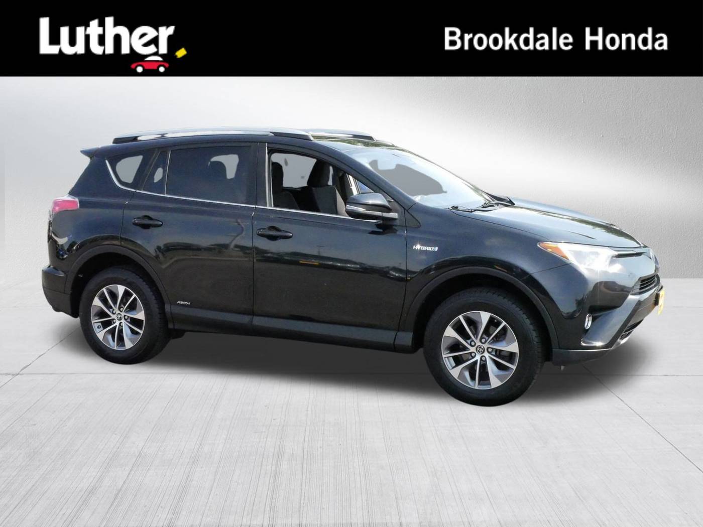 2017 Toyota RAV4 Hybrid XLE — SUV — 66,214 mi — Brooklyn Center, MN