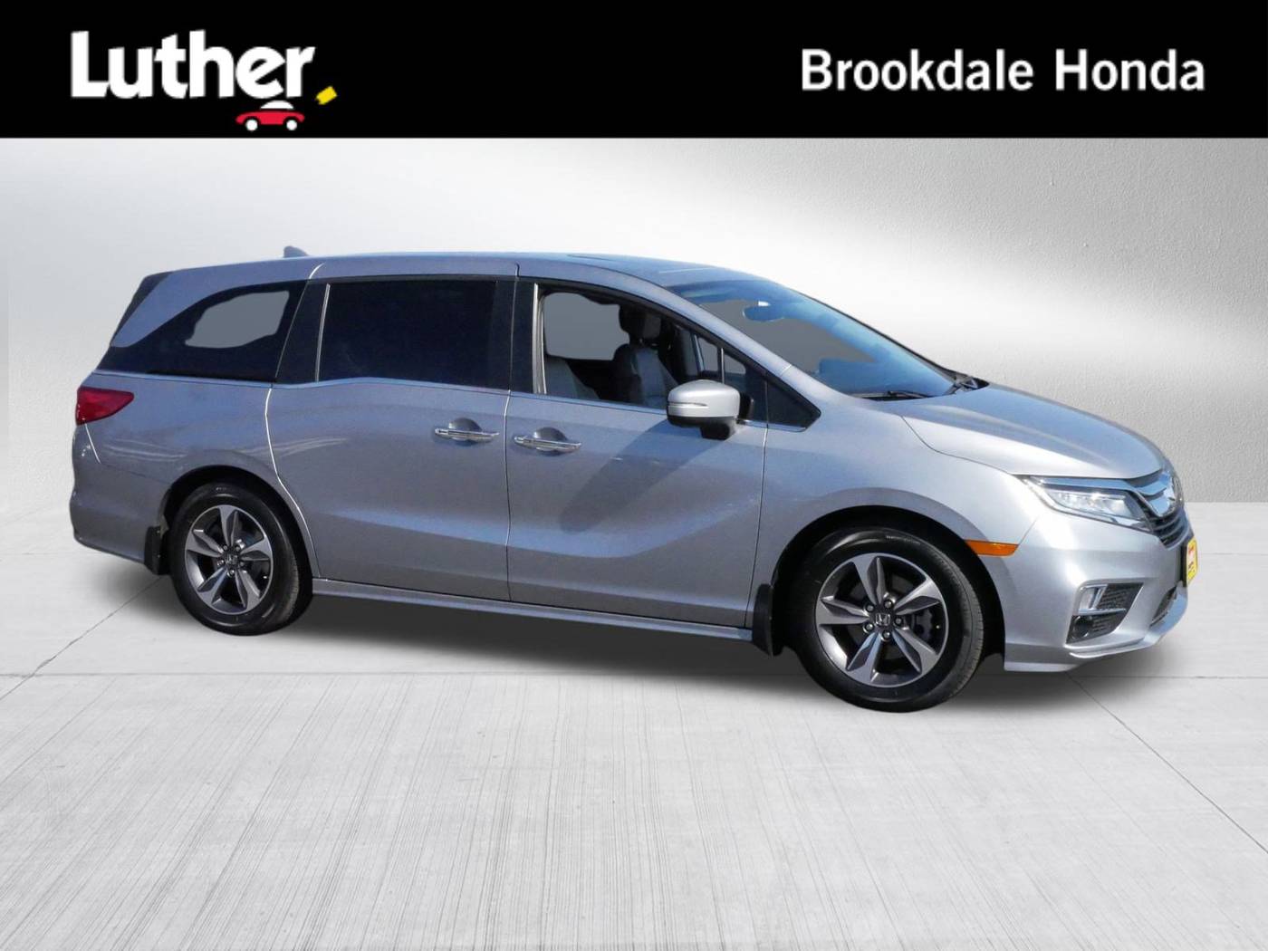 2019 Honda Odyssey Touring — Minivan — 58,434 mi — Brooklyn Center, MN