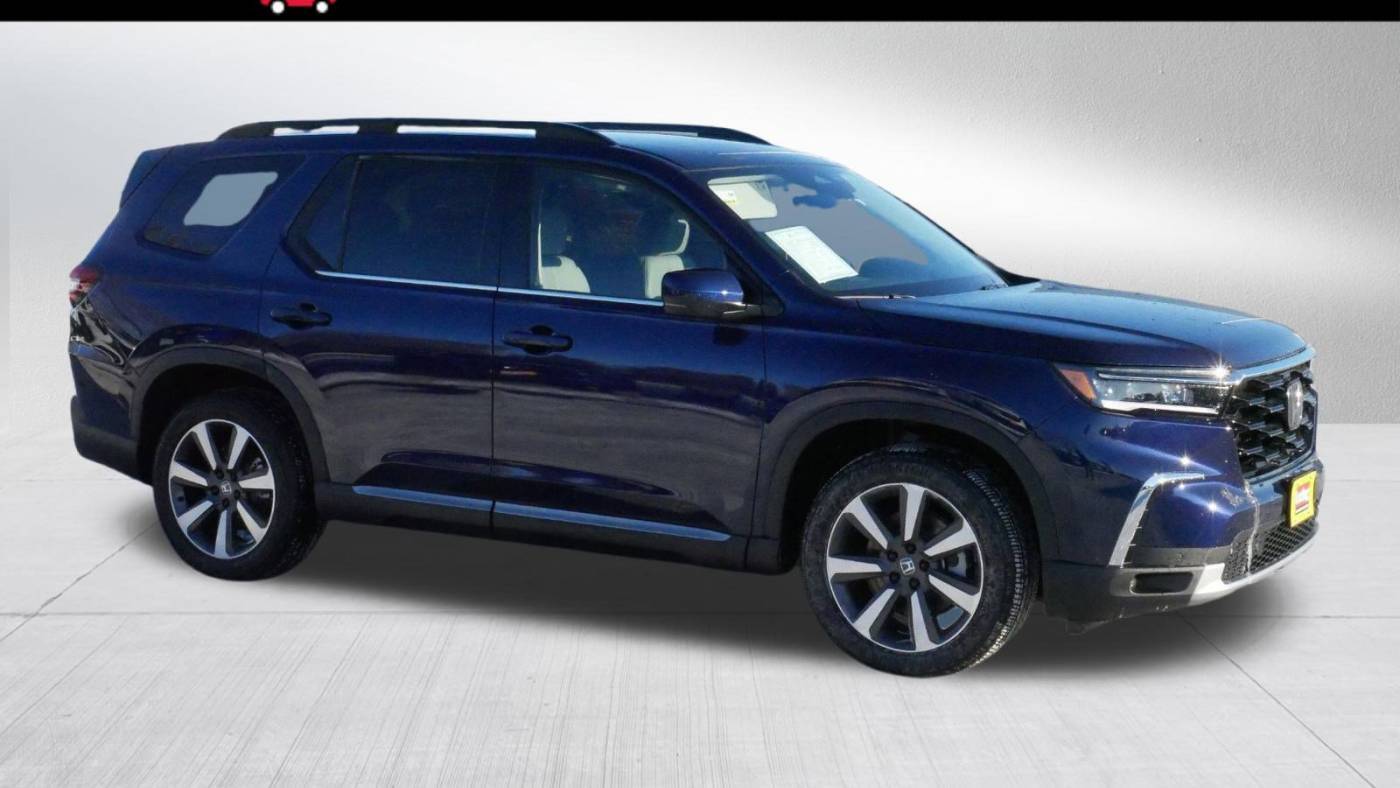2025 Honda Pilot Touring — SUV — 430 mi — Brooklyn Center, MN