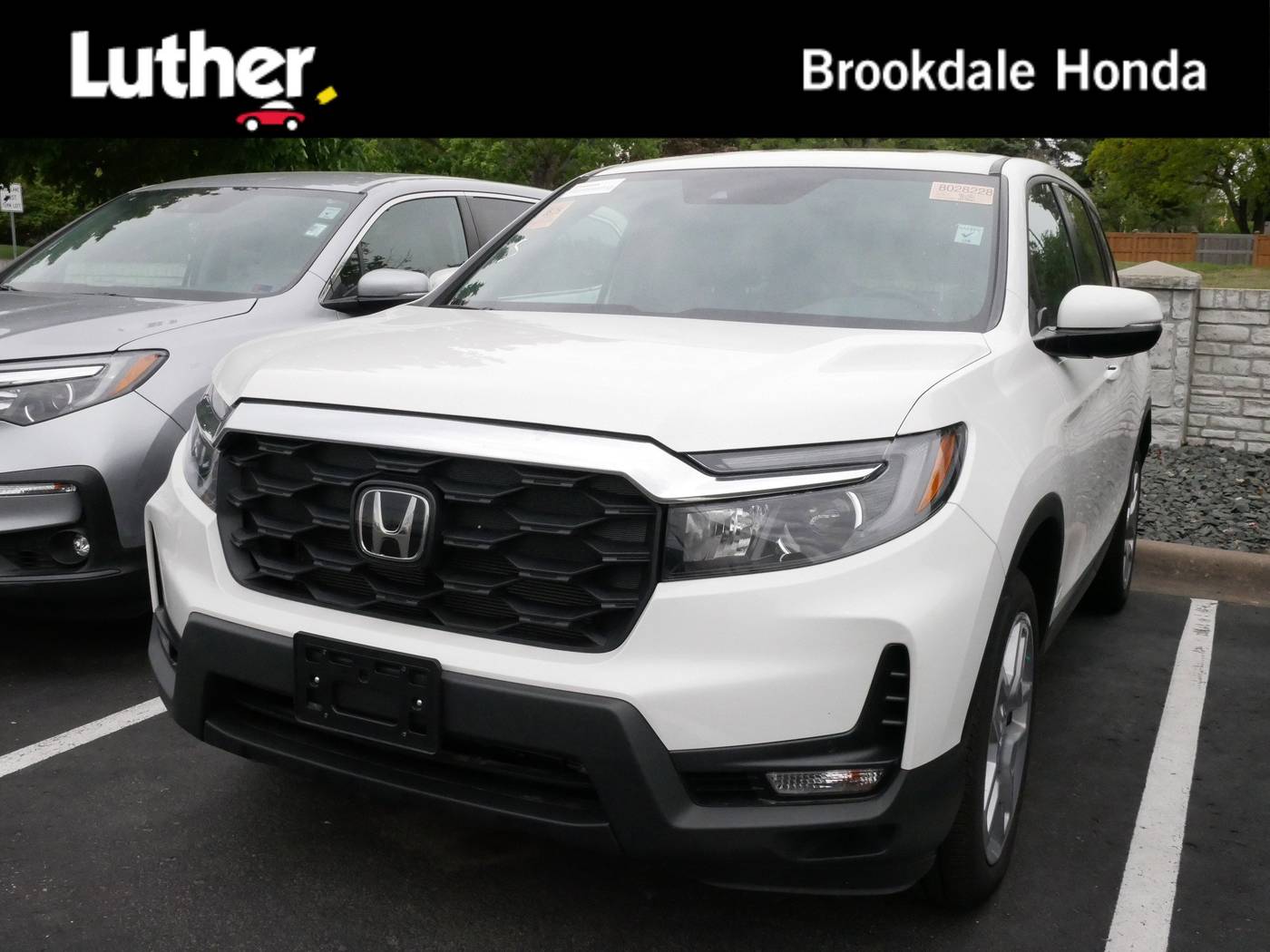 2024 Honda Passport EX-L — SUV — 5,698 mi — Brooklyn Center, MN