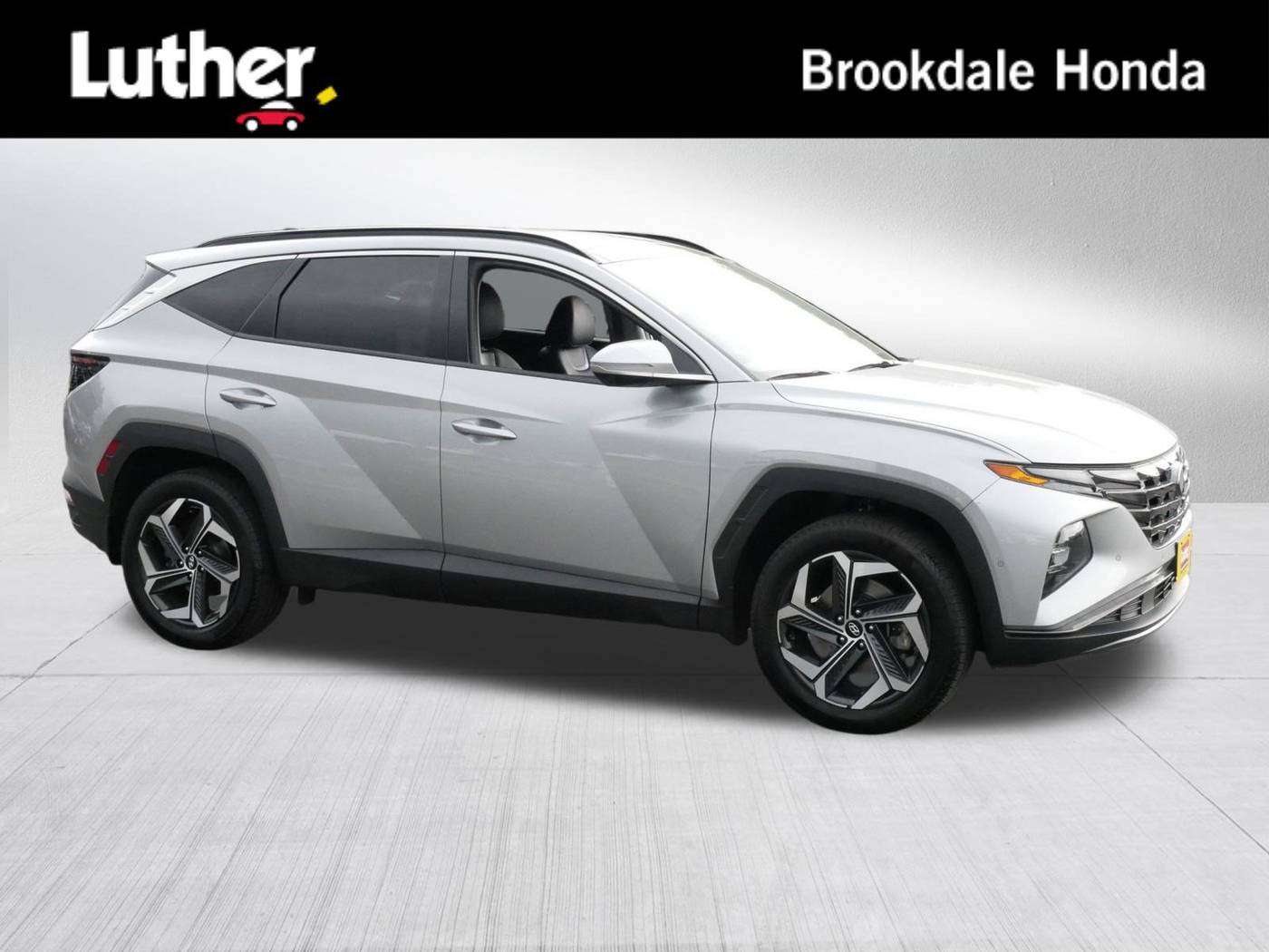 2022 Hyundai Tucson Limited — SUV — 27,655 mi — Brooklyn Center, MN