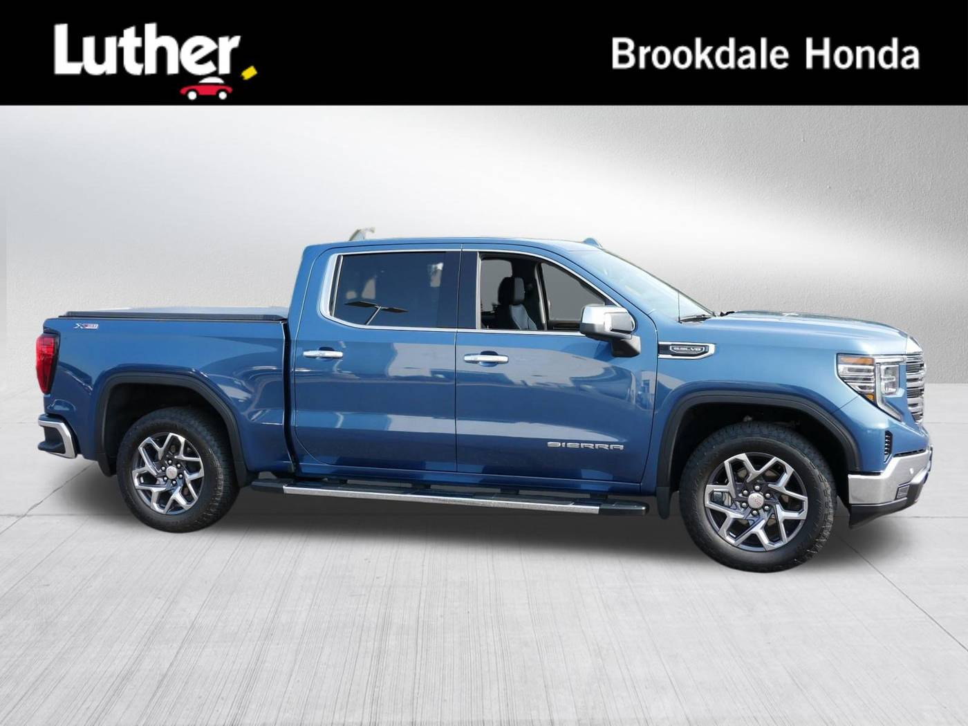 2024 GMC Sierra 1500 SLT — Pickup Truck — 10,267 mi — Brooklyn Center, MN
