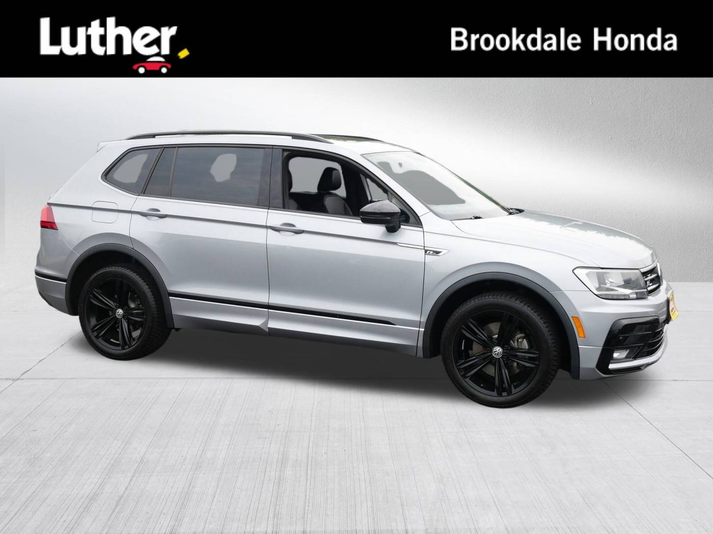 2019 Volkswagen Tiguan SE — SUV — 70,416 mi — Brooklyn Center, MN