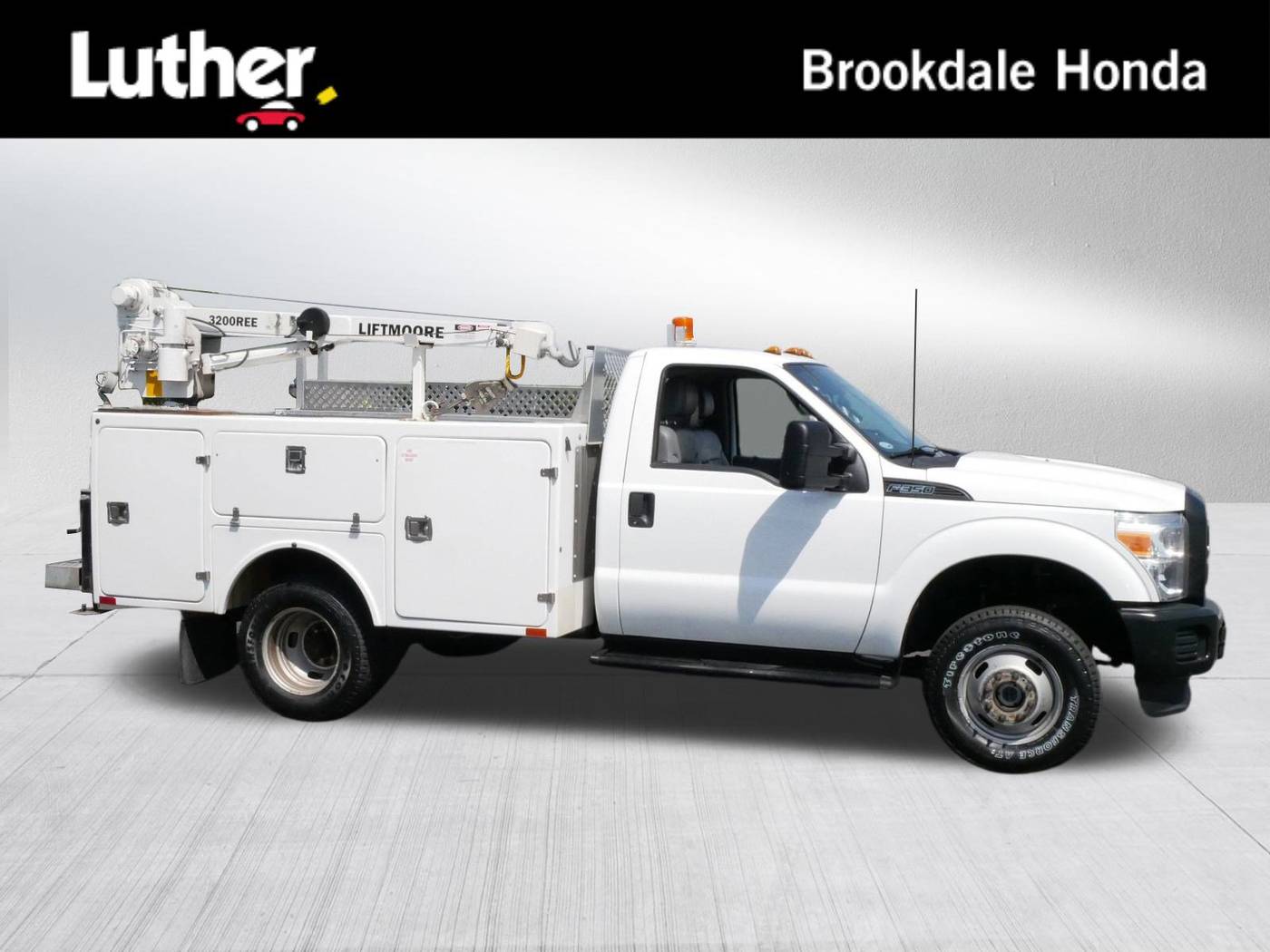 2011 Ford Super Duty F-350 Chassis Cab XL — Chassis Cab Truck — 27,940 mi — Brooklyn Center, MN