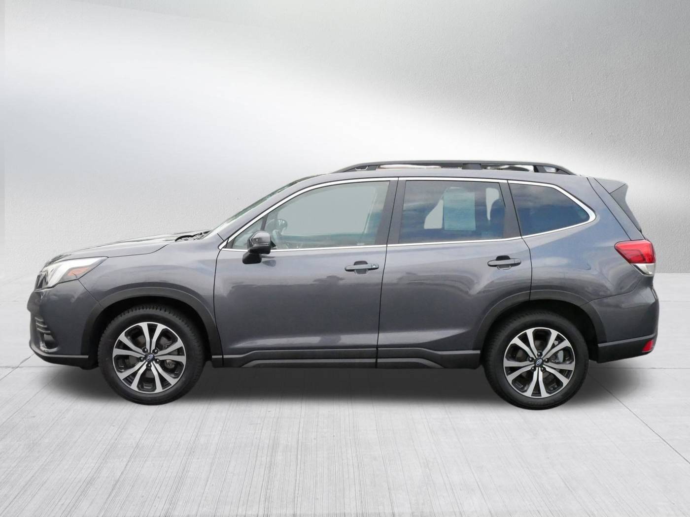 2023 Subaru Forester Limited — SUV — 31,751 mi — Brooklyn Center, MN