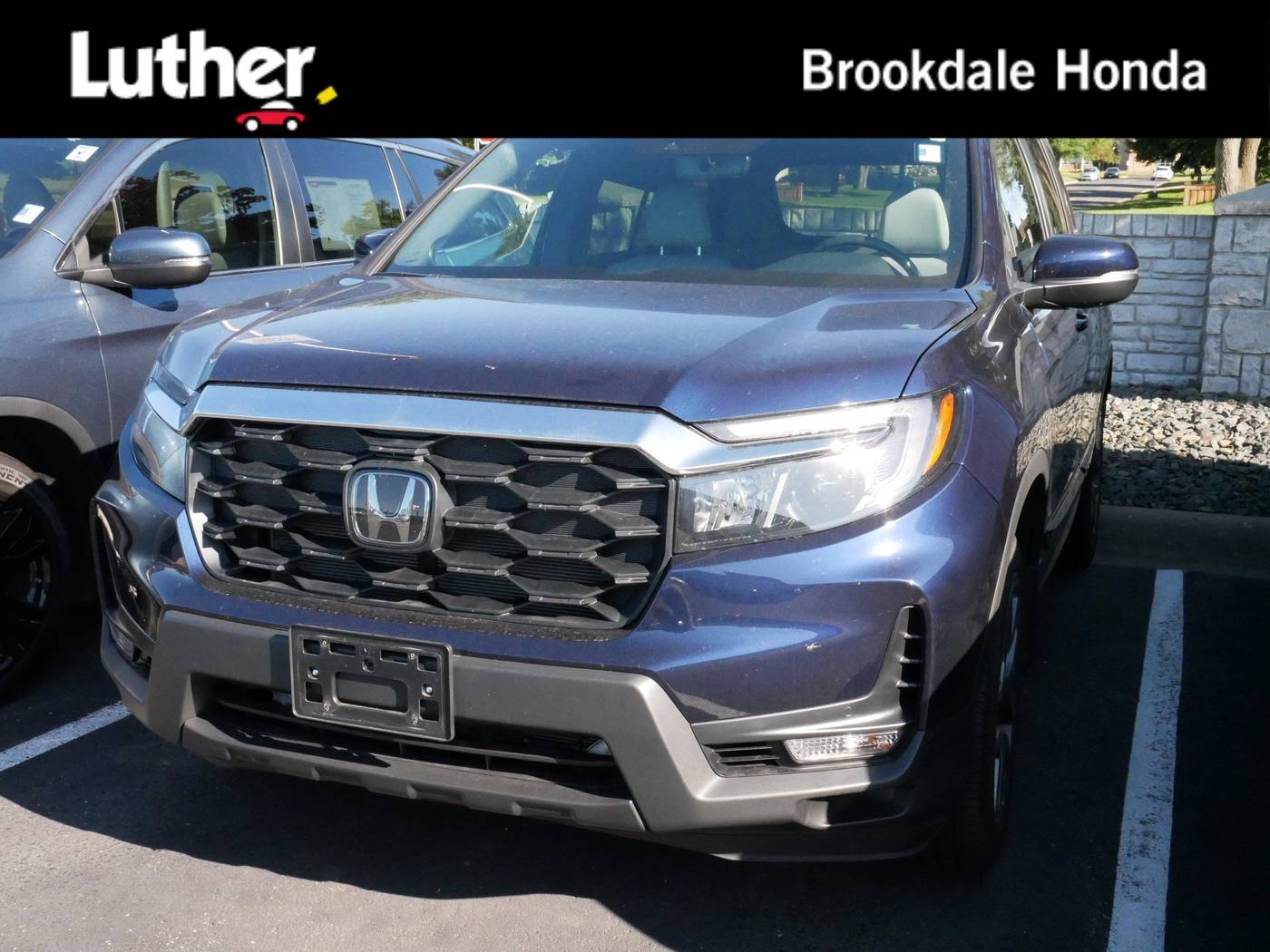 2022 Honda Passport EX-L — SUV — 9,903 mi — Brooklyn Center, MN
