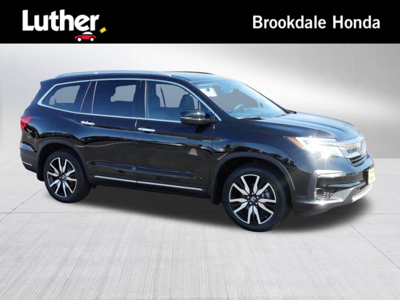 2022 Honda Pilot Touring — SUV — 37,042 mi — Brooklyn Center, MN