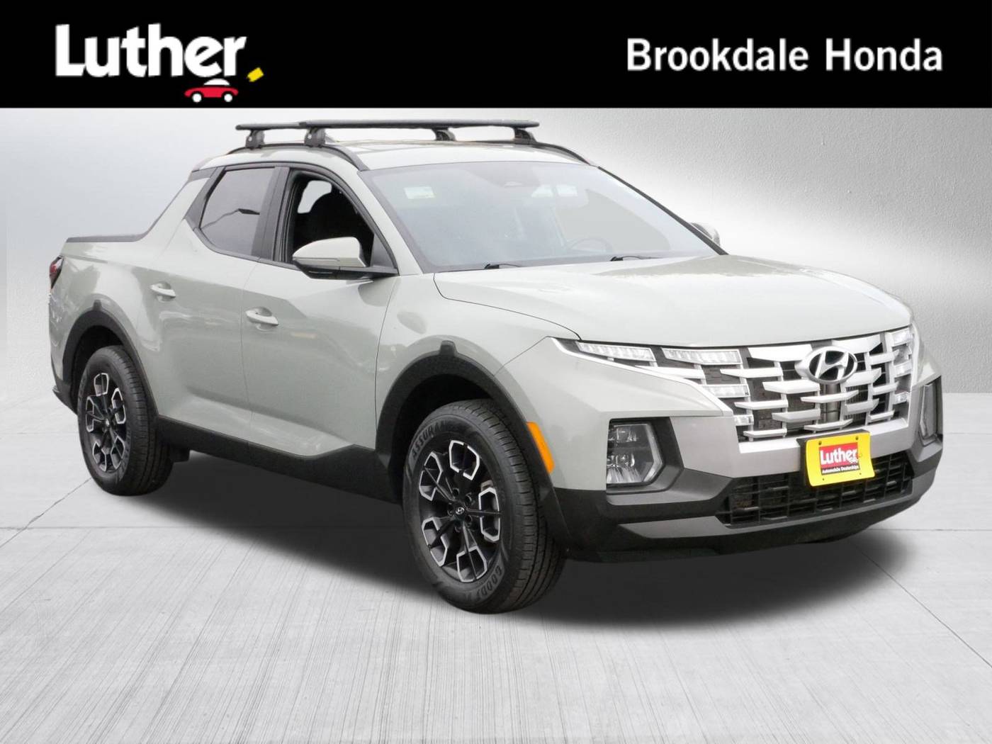 2022 Hyundai Santa Cruz SEL Premium — Pickup Truck — 25,795 mi — Brooklyn Center, MN