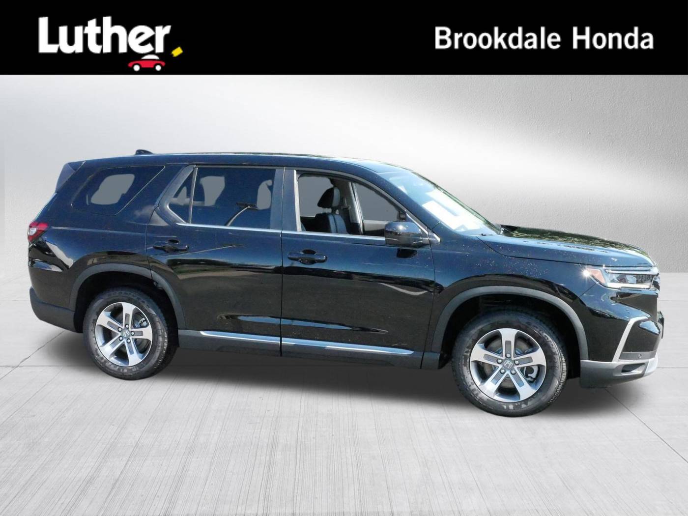 2025 Honda Pilot EX-L — SUV — 717 mi — Brooklyn Center, MN