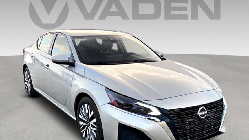 2023 Nissan Altima SV — Sedan — 44,501 mi — Savannah, GA