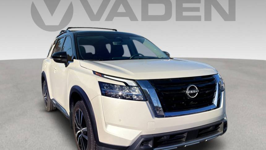 2024 Nissan Pathfinder Platinum — SUV — 17,001 mi — Savannah, GA