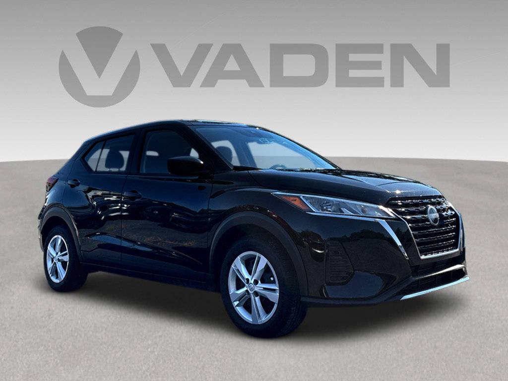 2025 Nissan Kicks Play S — SUV — 9,073 mi — Savannah, GA
