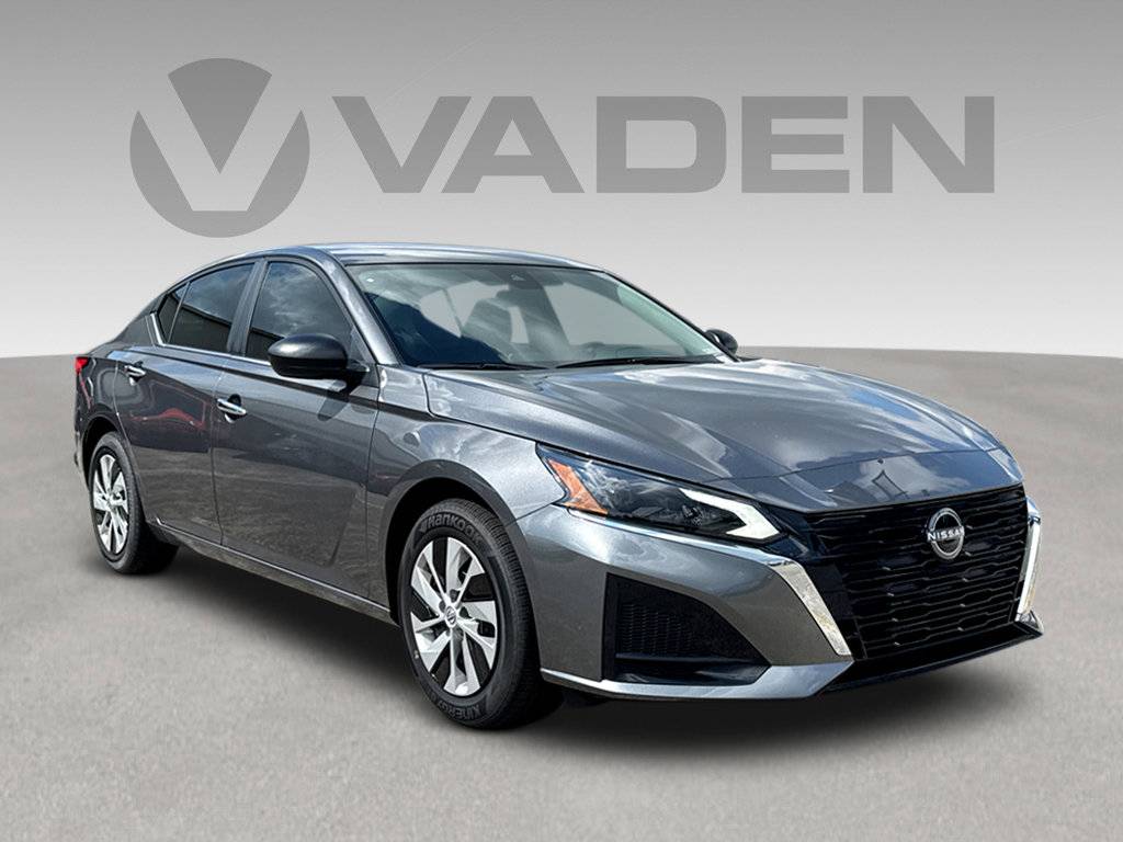 2025 Nissan Altima S — Sedan — 6 mi — Savannah, GA