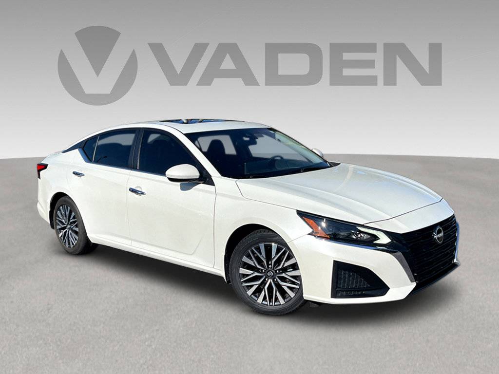 2023 Nissan Altima SV — Sedan — 43,762 mi — Savannah, GA