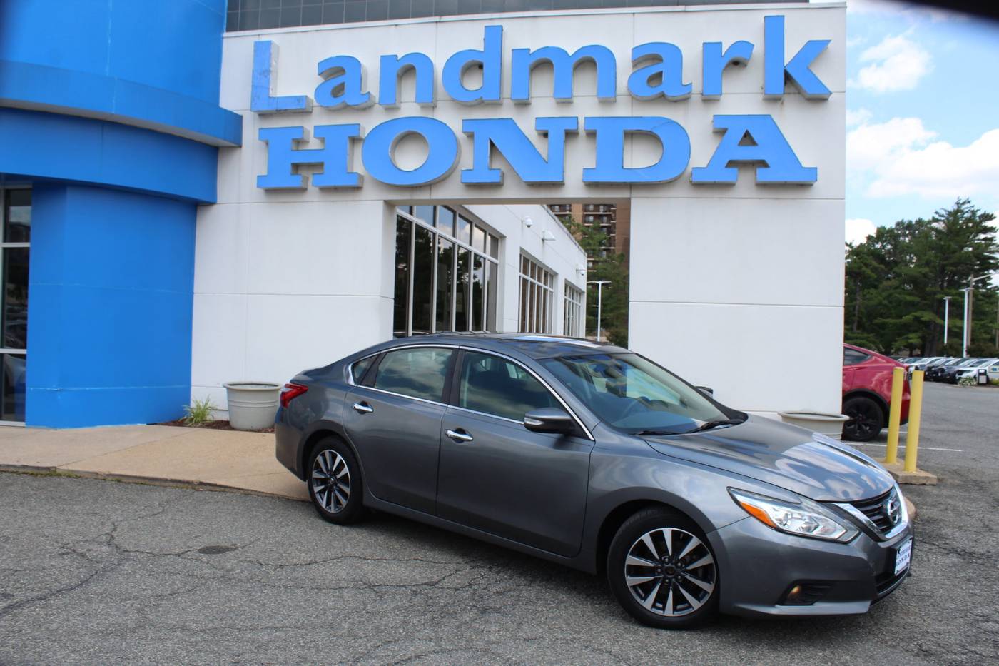 2016 Nissan Altima 2.5 SL — Sedan — 89,965 mi — Alexandria, VA
