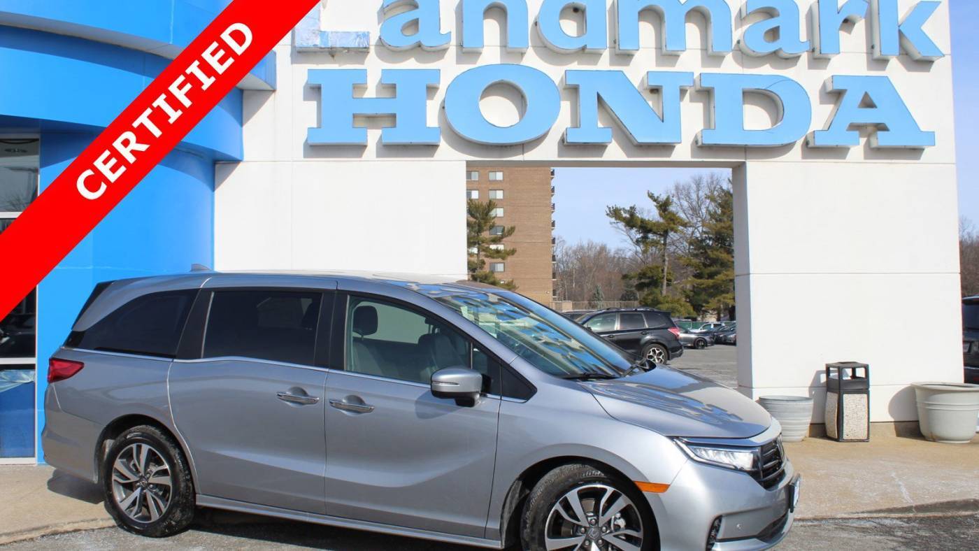 2024 Honda Odyssey Touring — Minivan — 8,389 mi — Alexandria, VA