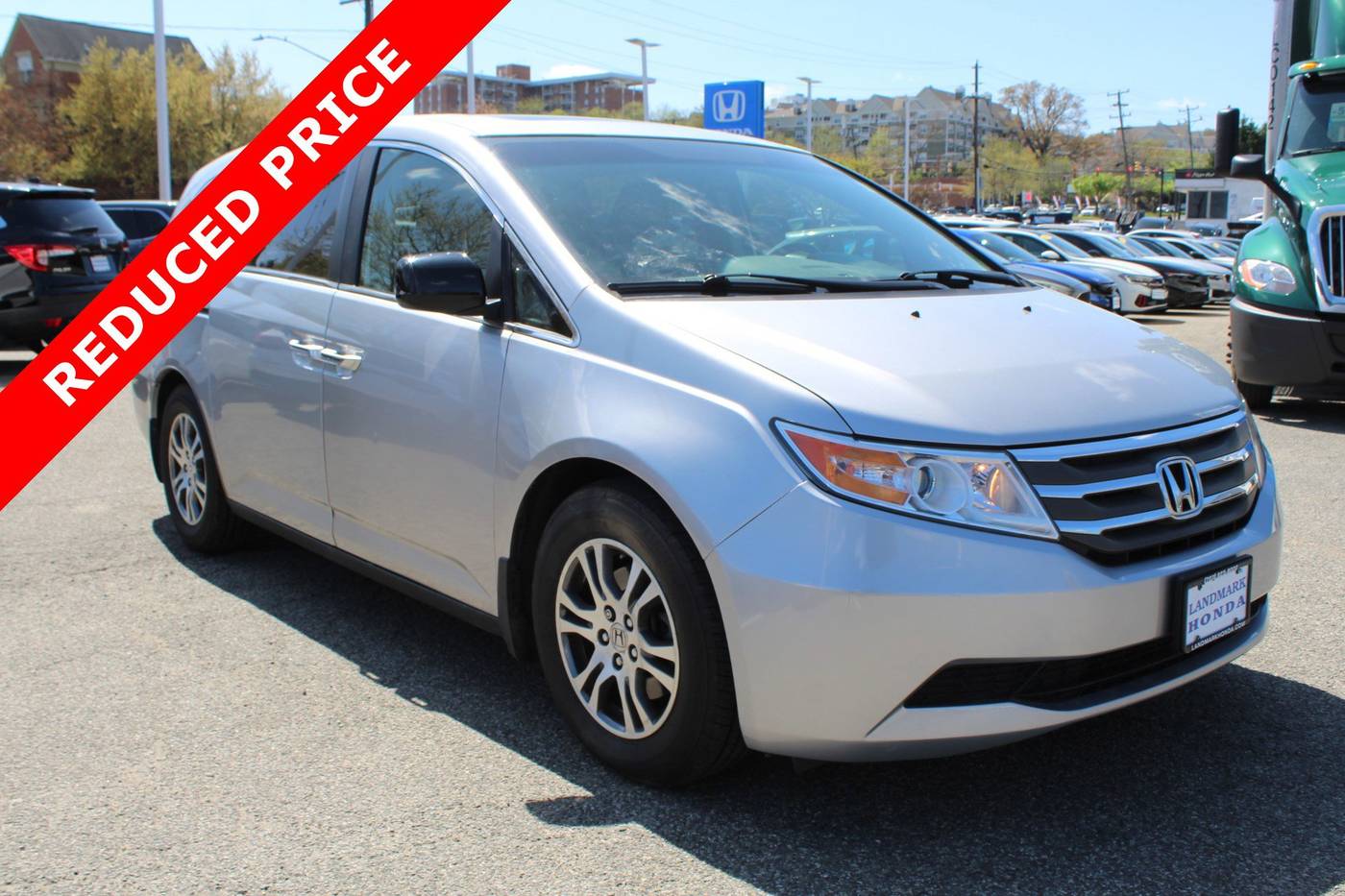 2012 Honda Odyssey EX-L — Minivan — 103,642 mi — Alexandria, VA
