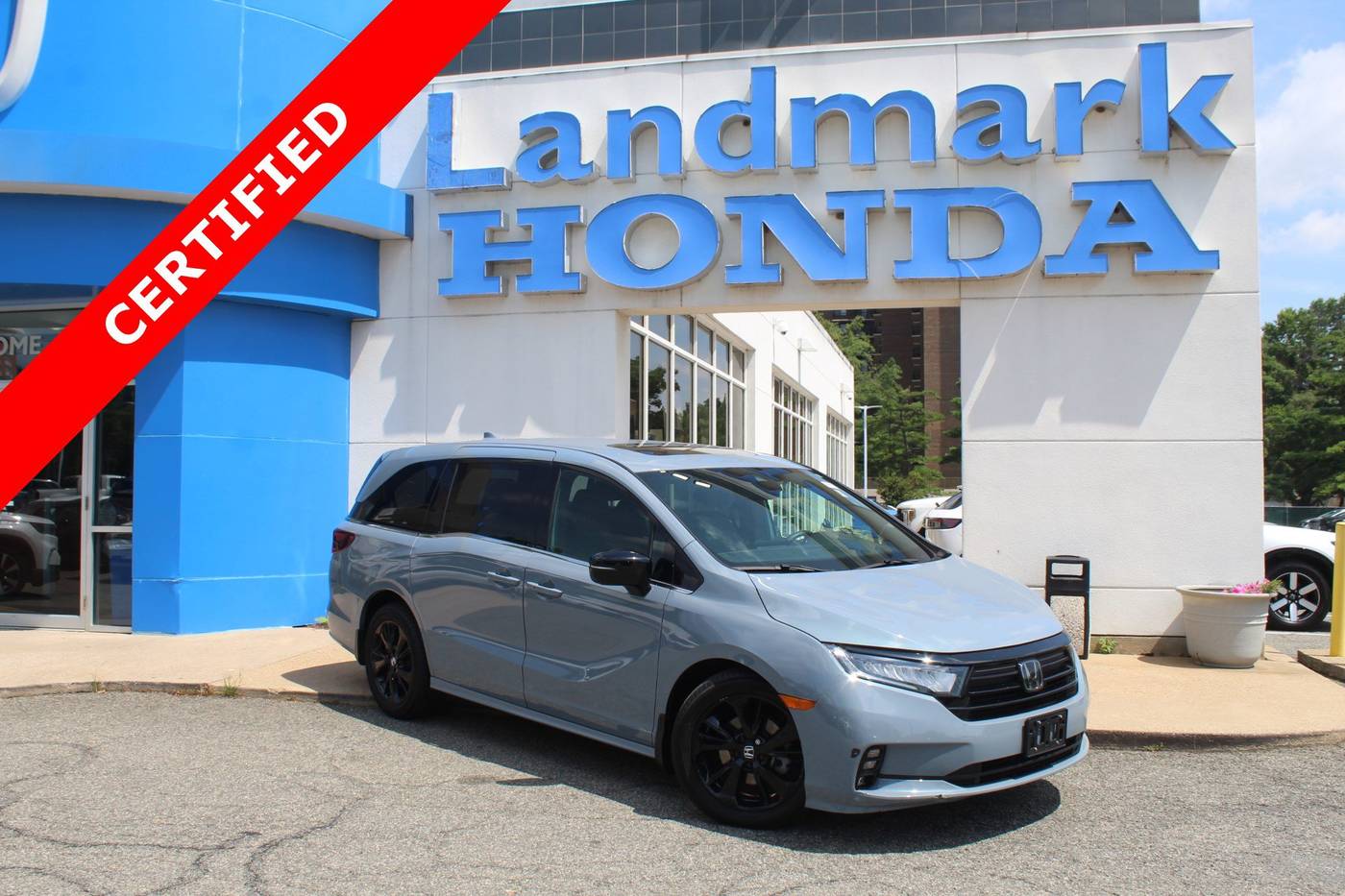 2023 Honda Odyssey Sport — Minivan — 49,505 mi — Alexandria, VA