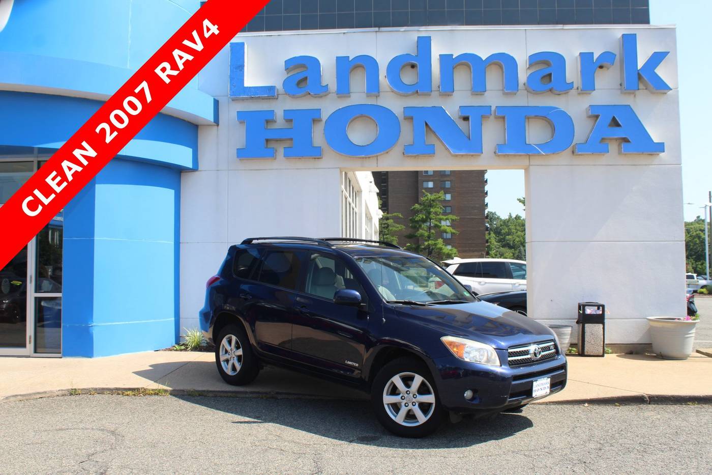 2007 Toyota RAV4 Limited V6 — SUV — 192,007 mi — Alexandria, VA