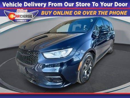 2022 Chrysler Pacifica Hybrid Touring L — Minivan — 64,752 mi — Colorado Springs, CO