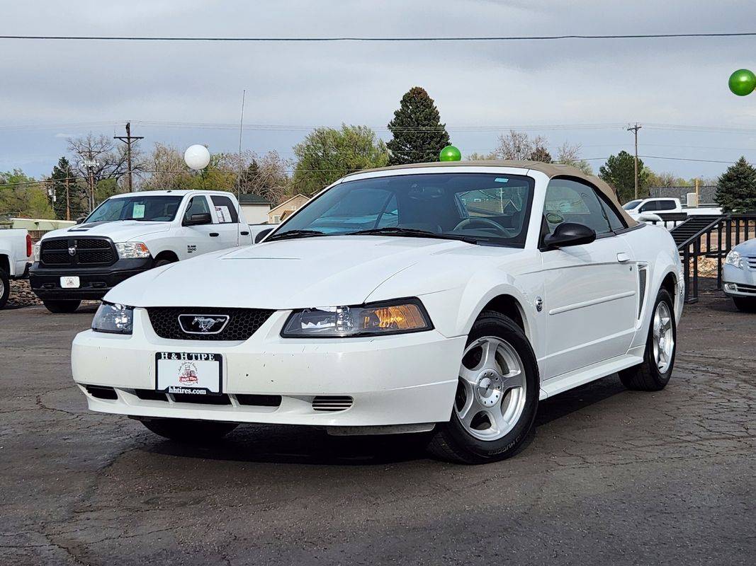 2004 Ford Mustang Premium